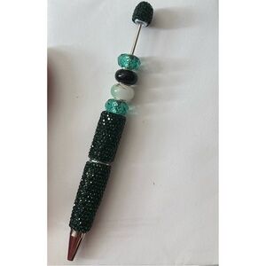 Elegant Green Beaded Pen